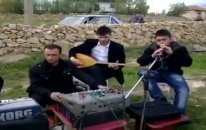 Bilmiyorum Ne Derdin Var Kız Senin - Süper Şarkı Kesin İzleyin
