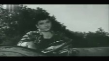 Zeki Müren - Bir Yangının Külünü