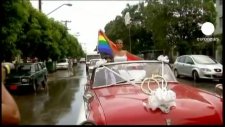 gay man marries transexual in cuban first