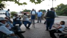 bahçecikte sebepsiz eğlence