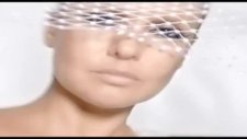 gülben ergen - yarı çıplak