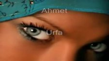 Ahmet Emre Boran Bahari Beklerken