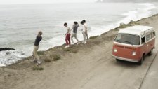 One Direction - What Makes You Beautiful