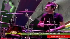Grup Model - Pembe Mezarlık