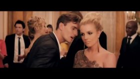 Britney Spears - Criminal Britney Spears - Criminal
