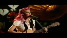 Katy Perry - The One That Got Away - X Factor Canlı Performans - 2011
