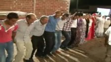 Mardin Dazerkelılerın Manisa Düğünü Koma Cıwan Nusrete Tuxubi Manisada Coştuu