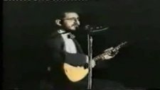 Hasret Gültekin Bu Bir Sevdadır
