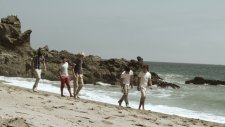 One Direction - What Makes You Beautiful