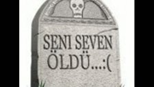 Beklerim Yarim Seni Beklemem Desemde Sözlerimde Beklerim Seni..