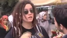 Üniversiteli Kizin Başörtüsü Yorumu