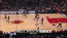 derrick rose converts the gorgeous lay-up vs los angeles lakers - december 10th 2010