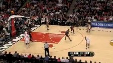 derrick rose killer crossover on dwyane wade and circus shot