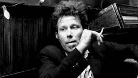 Tom Waits - İ Hope İ Don't Fall İn Love With You Tom Waits - İ Hope İ Don't Fall İn Love With You