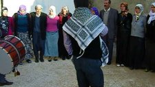 Koma Kervan Hilvan Uçkan Ailesi Düğününde
