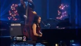 Norah Jones - Cold Cold Heart Norah Jones - Cold Cold Heart