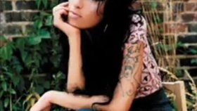 Amy Winehouse - What Is It About Men Amy Winehouse - What Is It About Men
