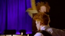 Simply Red - A New Flame