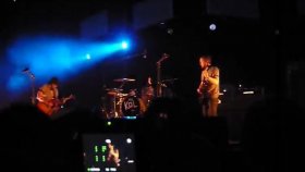 Kings Of Leon - Be Somebody Kings Of Leon - Be Somebody