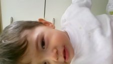 gıdı gıdı yapan bebek D