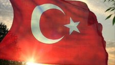 Ahmet Şafak-Kırmızı Beyaz Yarim