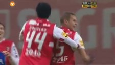 Braga'lı Hugo Viana Orta sahadan öyle bi gol attı ki