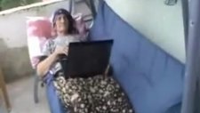 Bu nine izleyenleri güldürdü