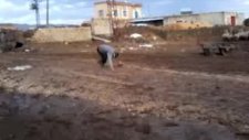 Xırbeherye İbrahim Yaman Bıro Topa Vuruşu Kovanlı Köy Erhan Ekinci