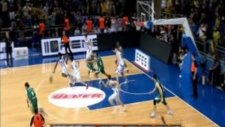 Fenerbahçe Unics KAZAN karşısında imkansızı başardı