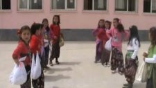 Sırçalı İlköğretim Okulu 23 Nisan Gösterileri (2. Sınıf)