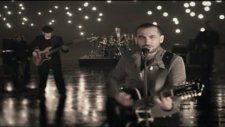 Ferhat Göçer - Ayrılsak Ölürüz Biz - (Orijinal Video Klip) - (2012)