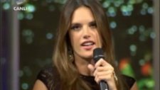 Alessandra Ambrosio Beyaz Show'da