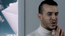 Cem Adrian - Sen Yağmurları Sevdiğinde - (Orijinal Video Klip) - (2012)