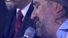 Volkan Konak Aşkın Beni Deleyledi Beyaz Show 30 Mart2012