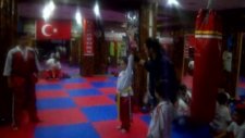 rabia kurnaz kikboks maçı