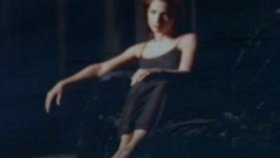 Gloria Estefan - Silent Night Gloria Estefan - Silent Night