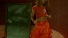 Shakira Featuring Wyclef Jean - Hips Don't Lie (Featuring Wyclef Jean)