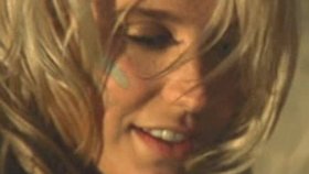 Kesha - Your Love Is My Drug Kesha - Your Love Is My Drug