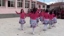 Sırçalı İlköğretim Okulu 5.sınıf 23 Nisan Gösterisi 2012
