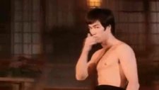 Jackie Chan VS Bruce Lee
