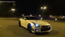 Nissan Skyline GTR vs Corvette ZR1 Sokakta Kalkış Yarışı