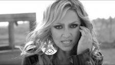 Hadise - Biz Buradayız - (Yeni Video Klip) - (2012)