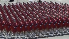 Çinli Kadın Askerlerin İnanılmaz Geçit Töreni!