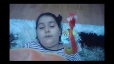 Cin Küçük Kızın İçinde!