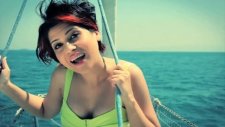 Aydilge - Kaçsam Ege'ye - 2012 ( Yeni Video Klip )