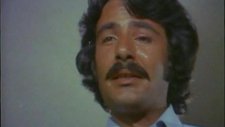 Ferdi Tayfur Gözlerimin Yaşını Silemiyorum