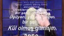 Şiir Öyle Okunmaz Boyle Okunur Onur Türk