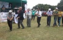 Tokat Milletvekili Dr.Reşat Doğru halkla ellık oyunuyor
