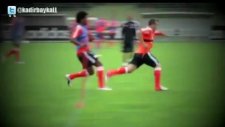 Shaqiri antrenmanda klasını gösterdi!
