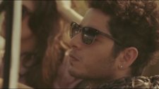 Güntaç Özdemir - Benimle Yan - Yeni Klip 2012